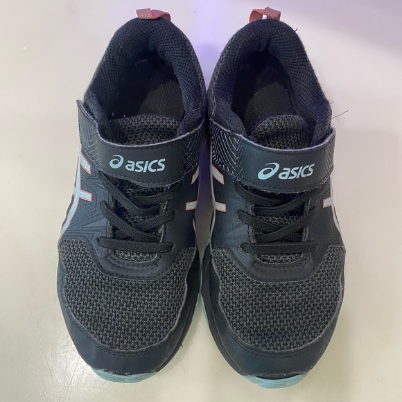 Girls ASICS athletic shoes - Picture 2 of 4